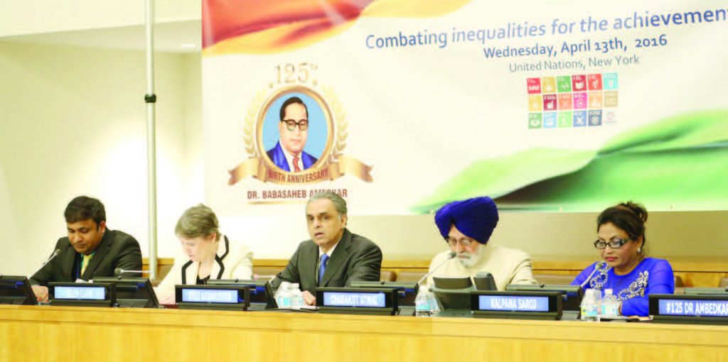 Punjab Speaker Charanjit Atwaladdresses. Seen in the picture, from L to R: Deelip Mhaske, Helen Clark, Syed Akbaruddin, Charanjit Atwal, Kalpana Saroj - Photo/ Mohammed Jaffer - SnapsIndia