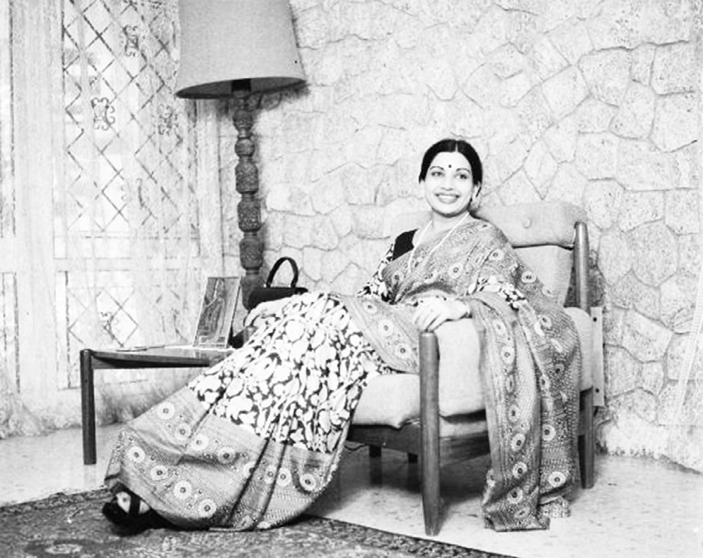 Jayalalithaa was only 16 years old when she starred opposite M.G.R in Ayirathil Oruvan