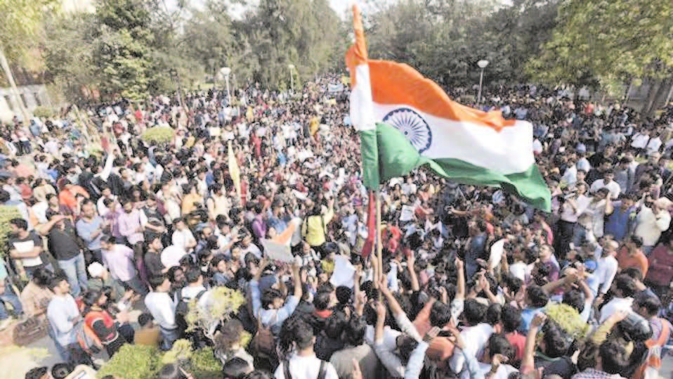 Protests BJP at Delhi University